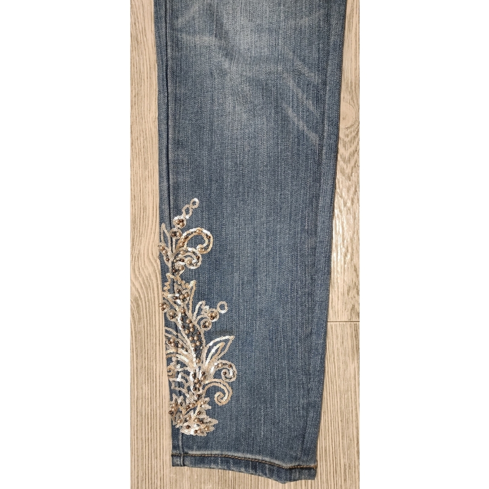 White House Black Market Jean's - Picture 5 of 10